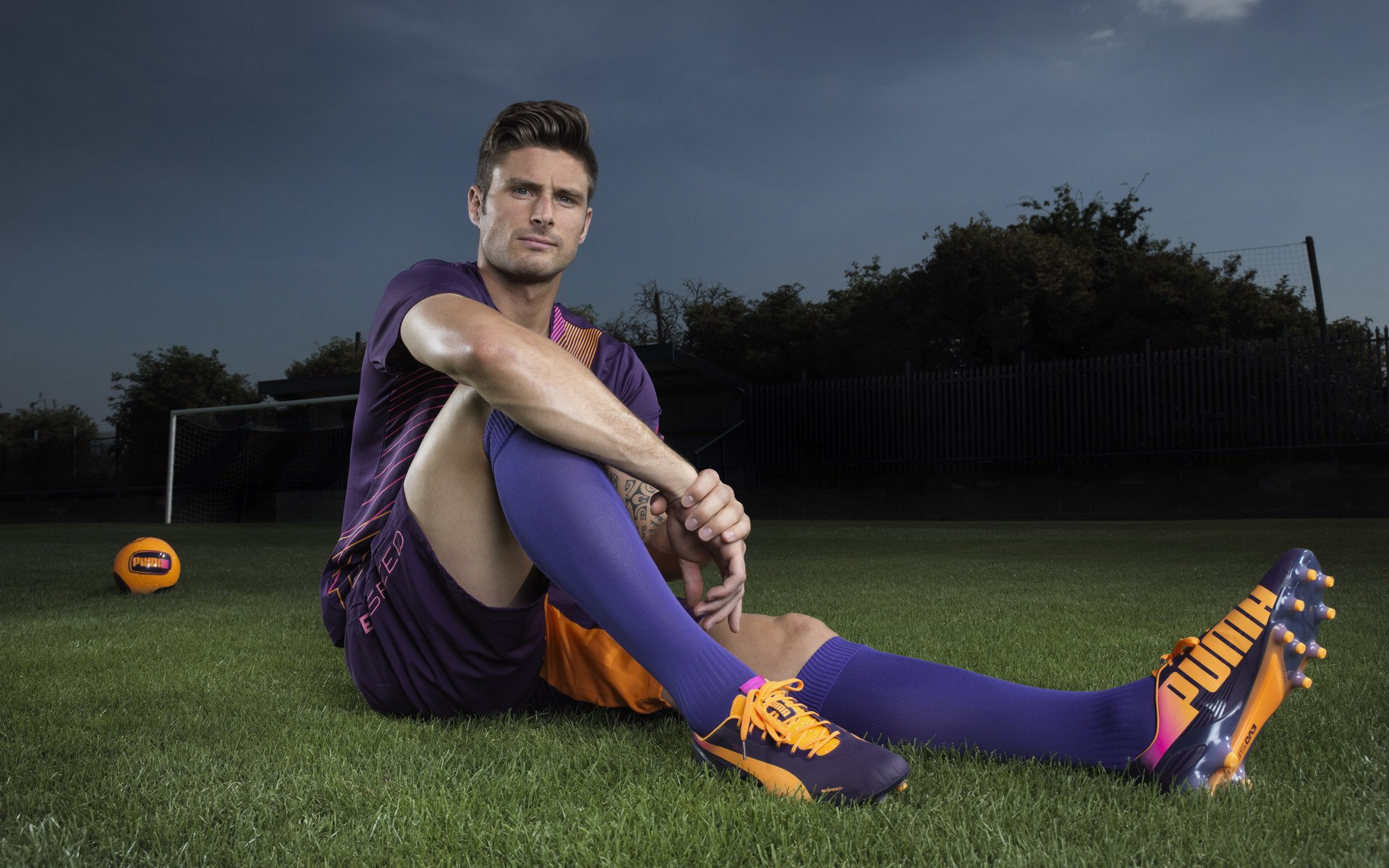 职业联赛球队转会体系混乱，足球联赛转会